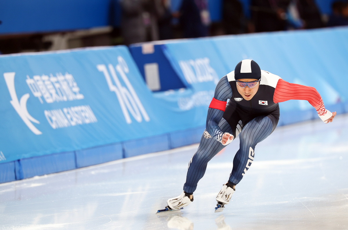 "아...0.08초" '빙속간판'김준호 男500m 두번째 동메달[하얼빈A…