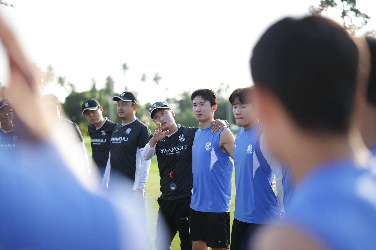 "'정효 매직' 이번에는 최강희호 넘는다" 광주, 첫 ACLE 출전→16…