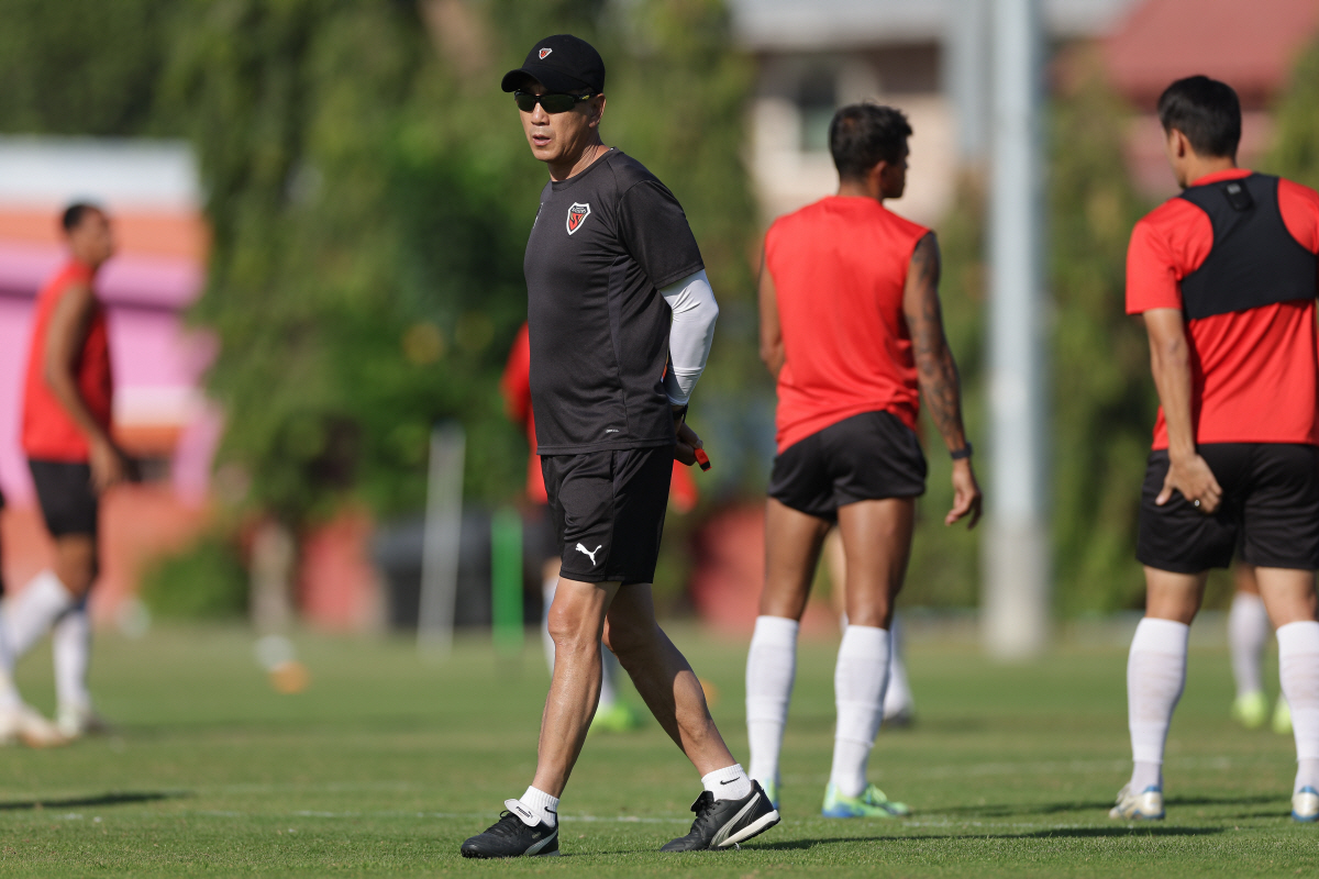 "'정효 매직' 이번에는 최강희호 넘는다" 광주, 첫 ACLE 출전→16…