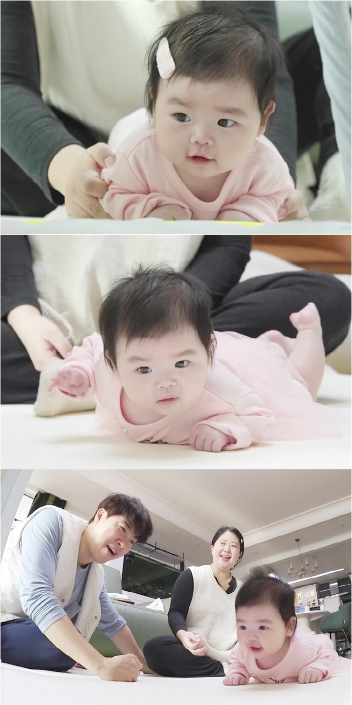 박수홍♥김다예 딸 재이, 슈퍼 베이비 등극...남다른 성장세 父도 '깜짝…