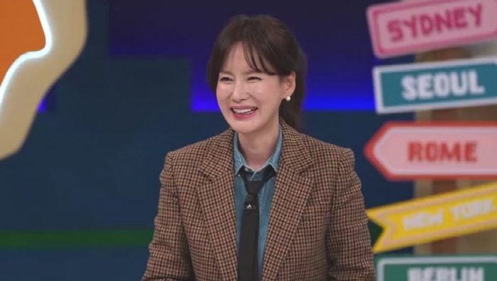 "결혼 25년차, 아직도 사랑꾼"…'안정환♥' 이혜원 "발렌타인데이때 꽃…