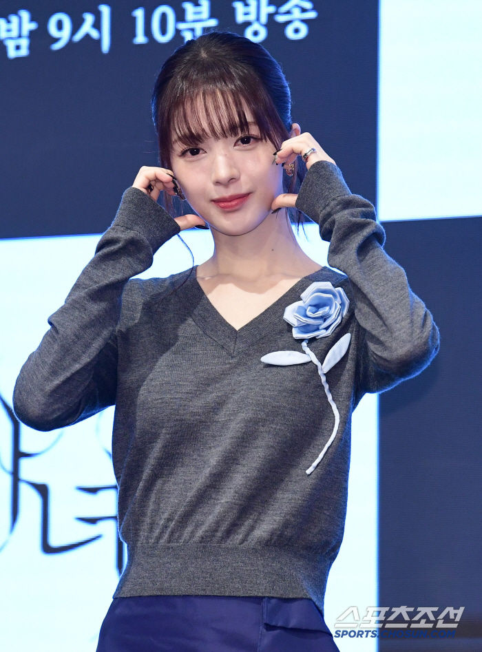 [SC현장] "'무빙-조명가게'보다 잘 됐으면"…박진영x노정의 '마녀',…