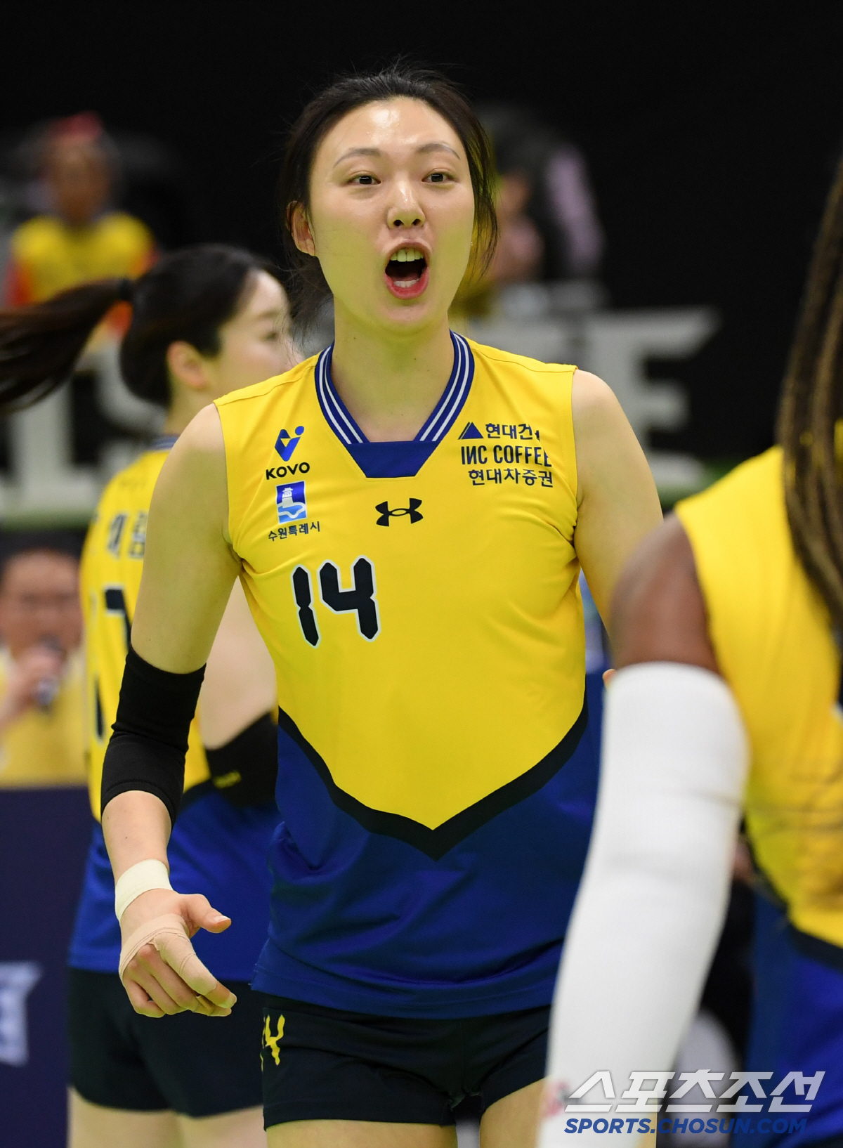 '드디어 이겼다' 도로공사 고춧가루 제대로, 현대건설 1위 싸움 멀어졌다…