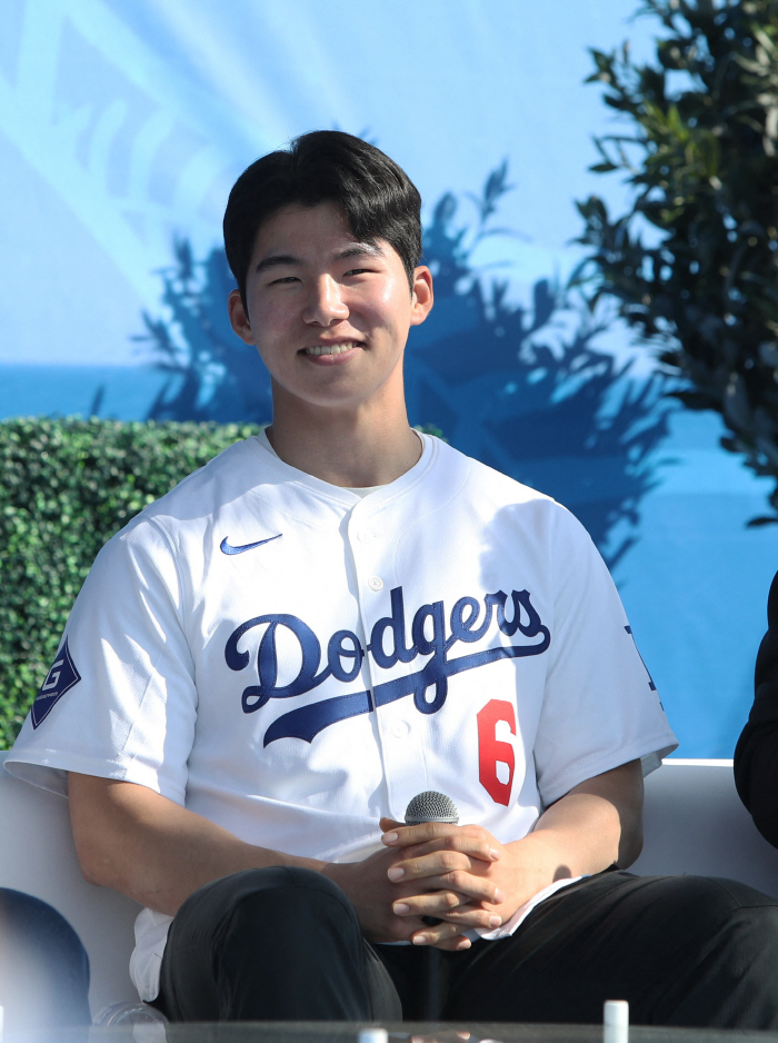 '9번 2루수 김혜성, 1번 DH 오타니' 도쿄돔 전광판에 이렇게 뜬다.…