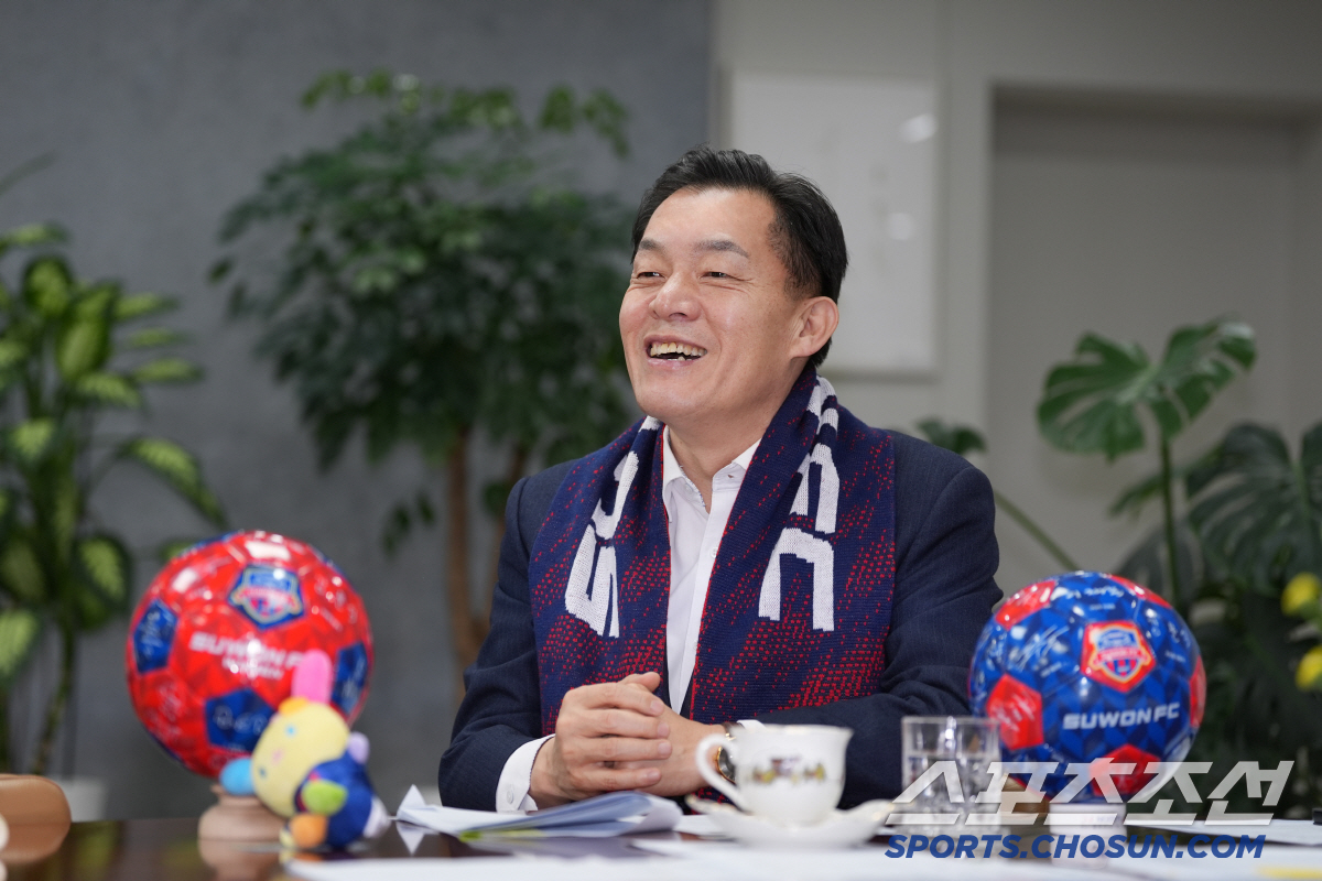 "(최)대호형,함 붙읍시다" 수원구단주 이재준 시장,'절친'안양시장 향한…