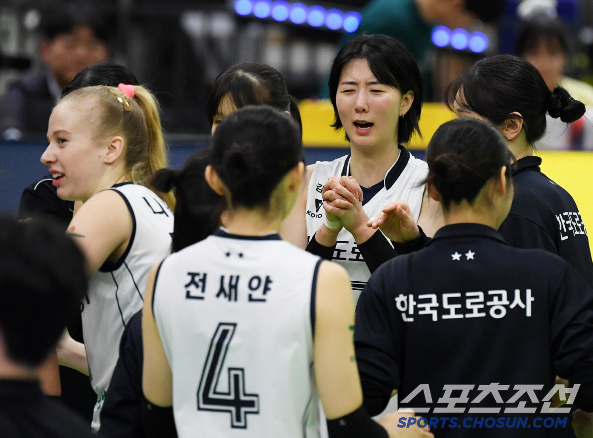 '24억 역대 최고 대우' 내려놓으니 되더라…"초반에 부담 크고 힘들었는…