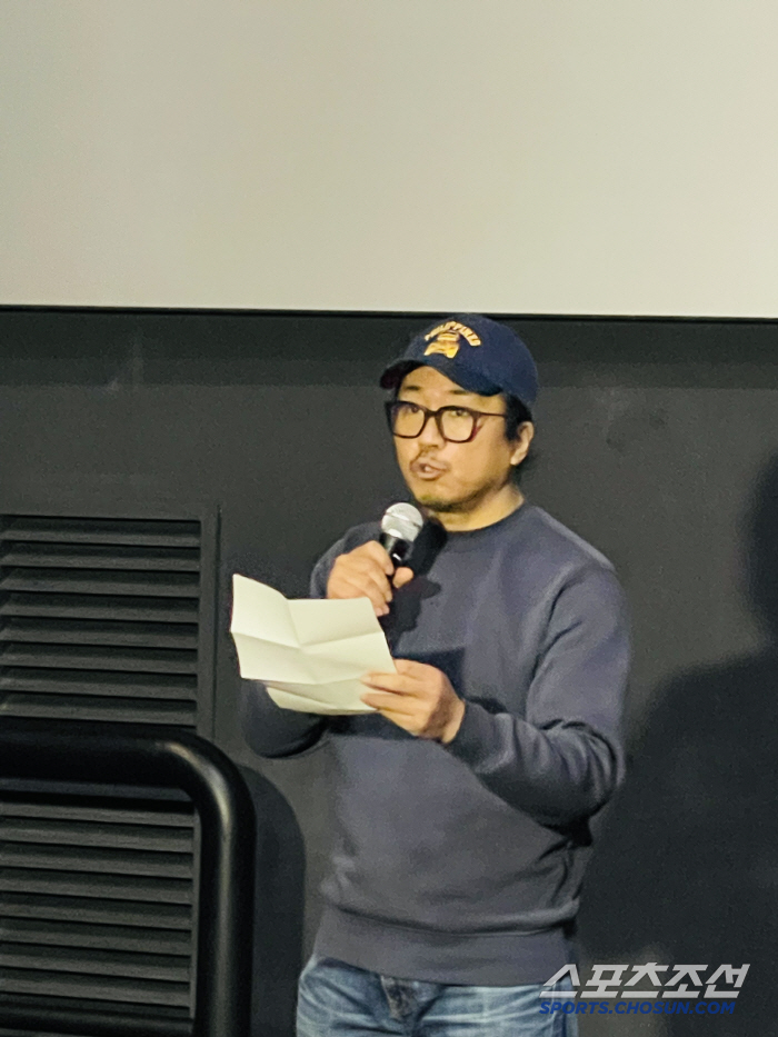 [종합] "A씨 나를 조종하고 유린해"…양익준, '후배 폭행' 고소 전말…