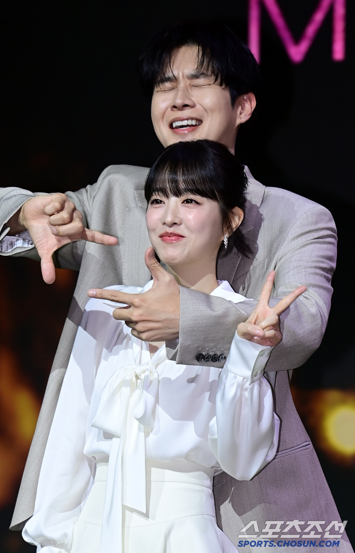 '멜로, 느낌 아니까...' 최우식-박보영, 제작발표회에서 선보인 '멜로…