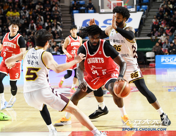 '마침내 복수했다' LG,SK 7연승 막고 3연승 달렸다…77-68승리,…