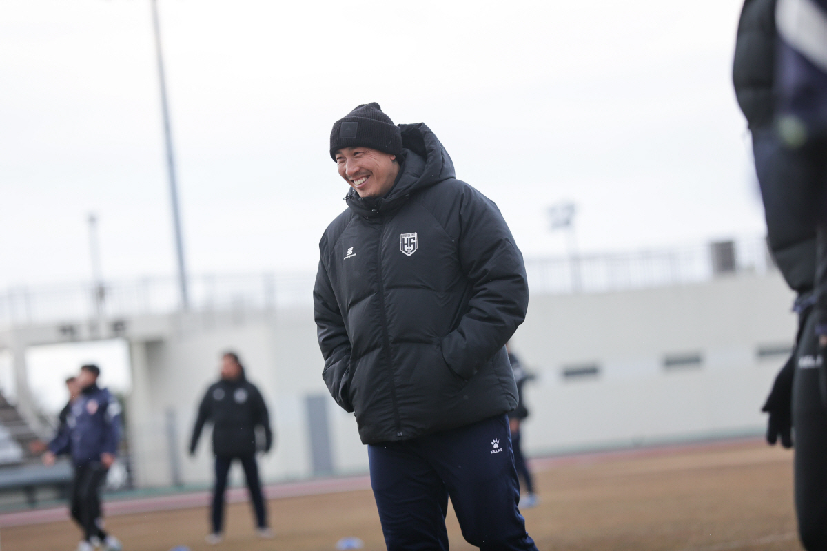 "홈그로운, 사무엘의 꿈" 일찍 찾아 온 그라운드의 봄…2025시즌 K리…