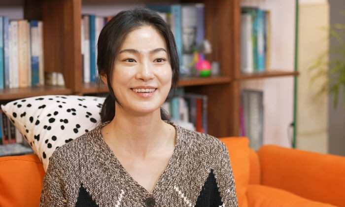 '걸크러시 배우' 옥자연, 반전 자연인 하우스→채소 직접 재배하는 '자취…