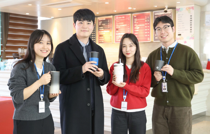 [경마]마사회, '일회용 플라스틱 컵 제로존' 운영…환경경영 강화 추진