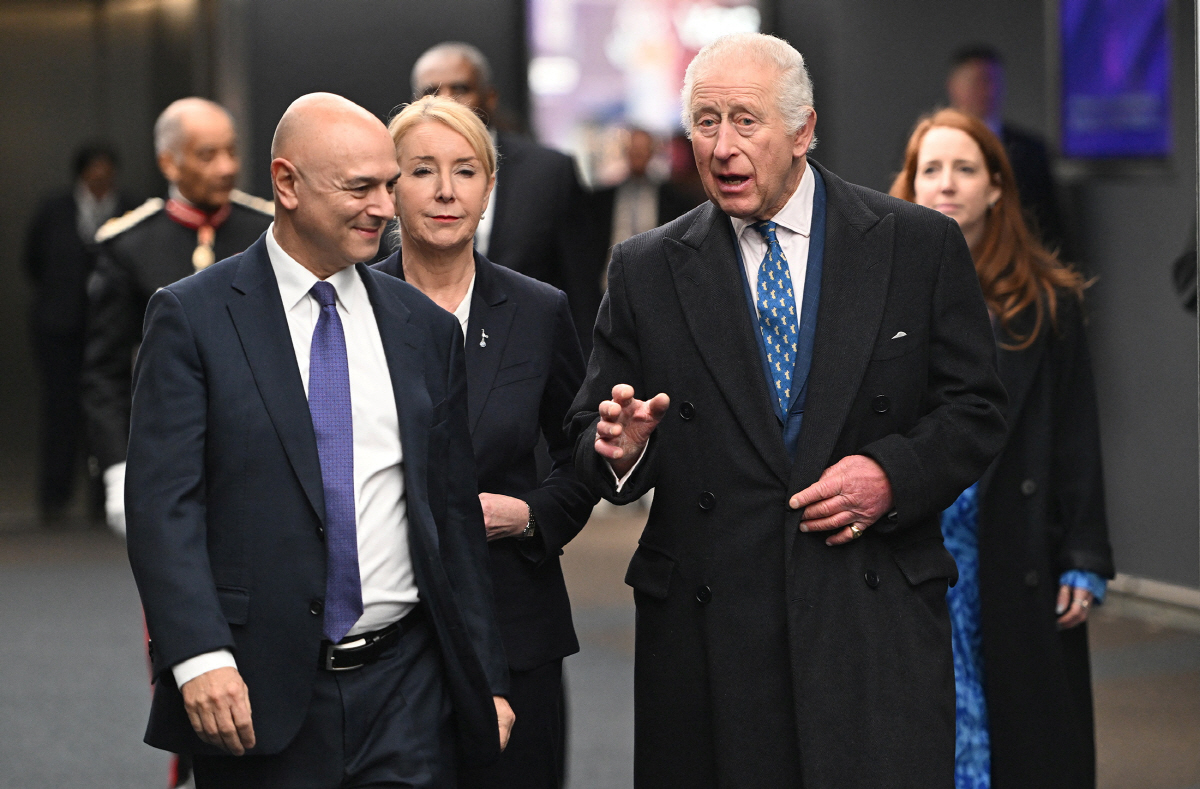 토트넘 매각 급물살! 무려 6조8000억원 매각 대금. 충격 제안, 레비…