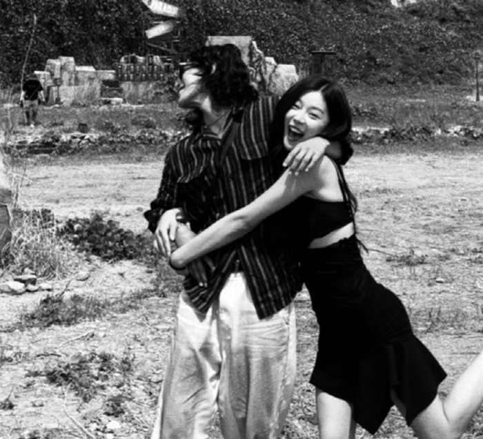 [SCin스타] '솔로지옥4' 육준서♥이시안, 현커 각? 의미심장 투샷 …