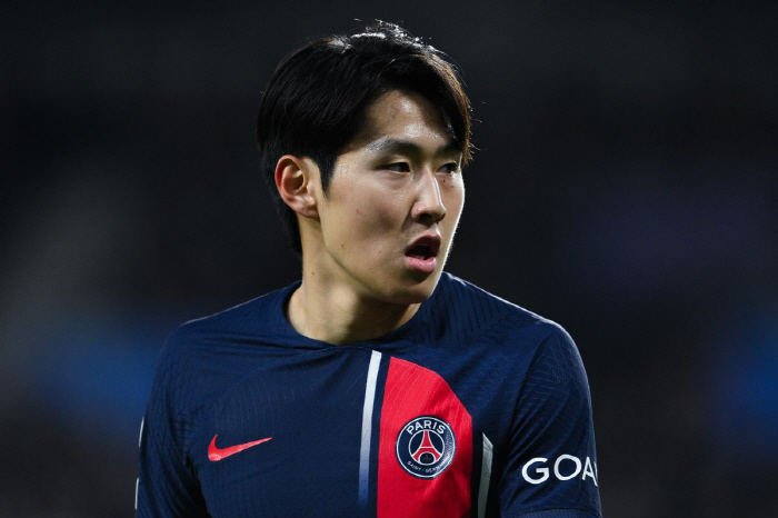 "이강인 끔찍해!" 폭언 주전 제외 '충격' 'EPL 아스널행 기회'…"…