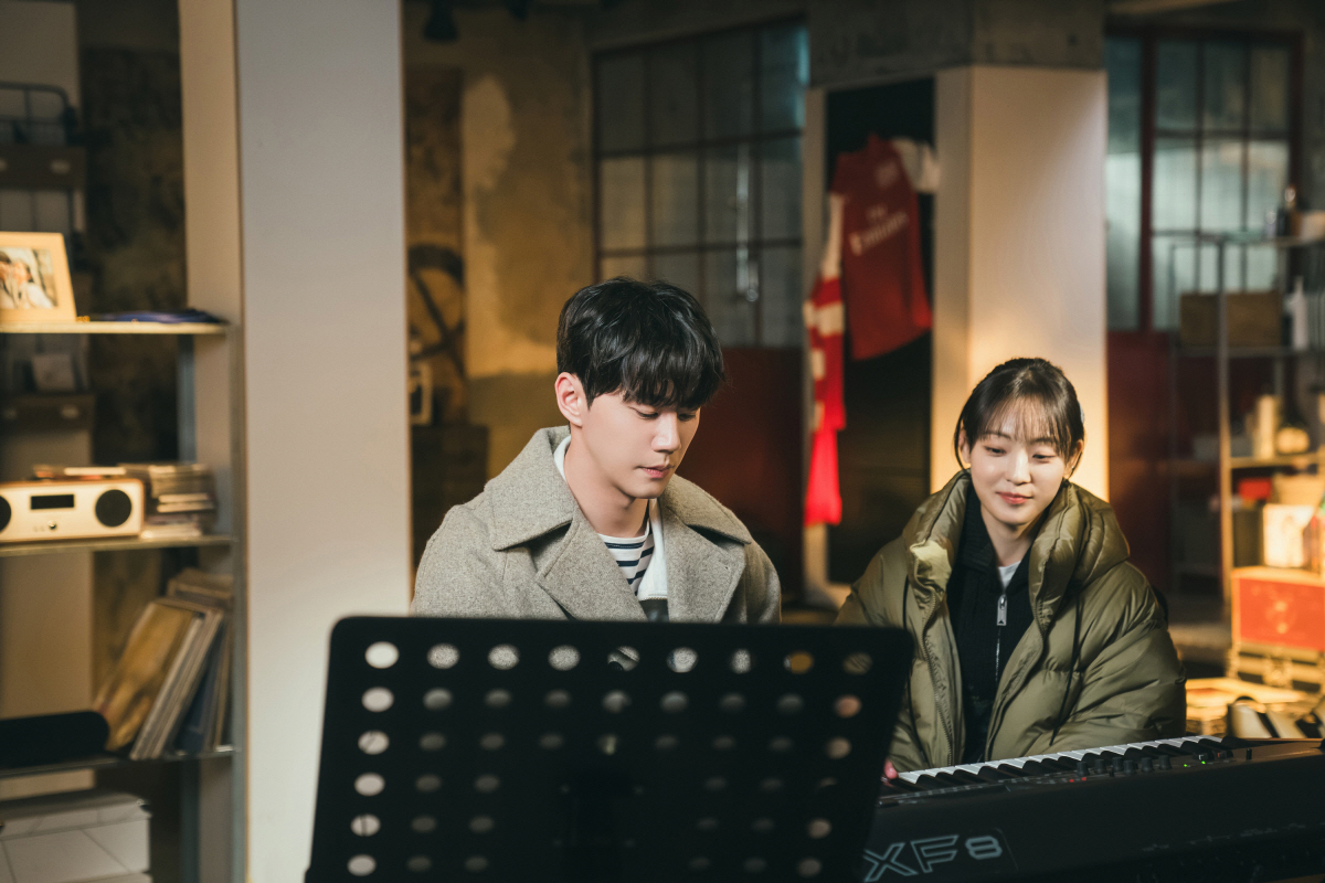 [문지연의 미리 봄] '멜로무비', '그 해 우리는'
