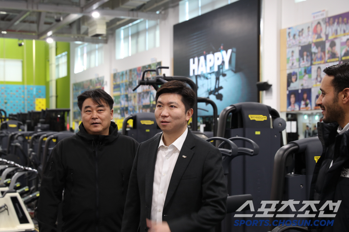 "金메달 회장님의 금의환향" 유승민 대한체육회장 당선인,진천국가대표선수촌…