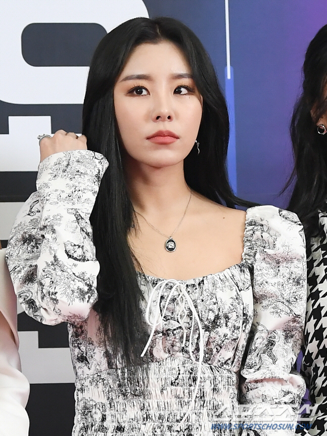 마마무 한해 202억 벌었는데...휘인 "차량 끊겨 렌트도 직접, 소속사…