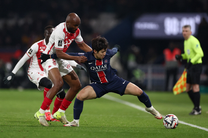 '충격' 이강인 또또 아스널 이적설…PSG, LEE '매력적인 가격'에 …
