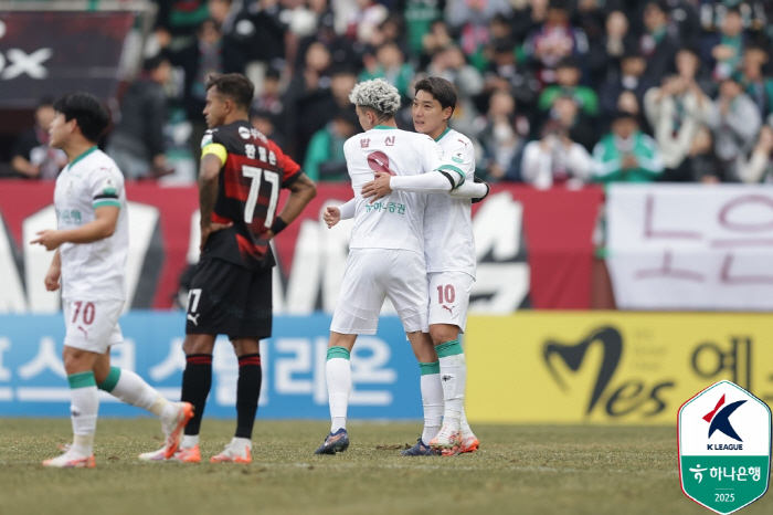 '최건주 시즌 첫 골+이적생 주민규 멀티골' 대전, 포항에 3-0 완승!…