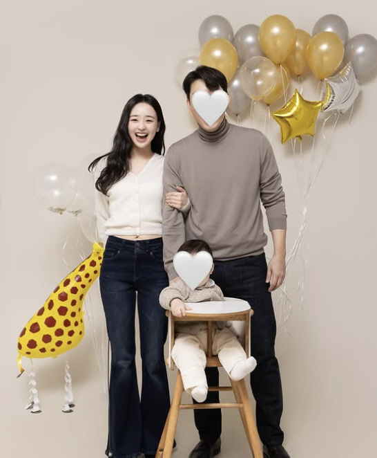 '72억 건물주' 손연재, ♥훈남 남편+아들과 '가족사진 첫 공개'...…