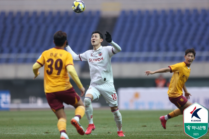 '끝내 터지지 않은 골' 광주-수원FC, 치열한 공방전 끝 0-0 무승부