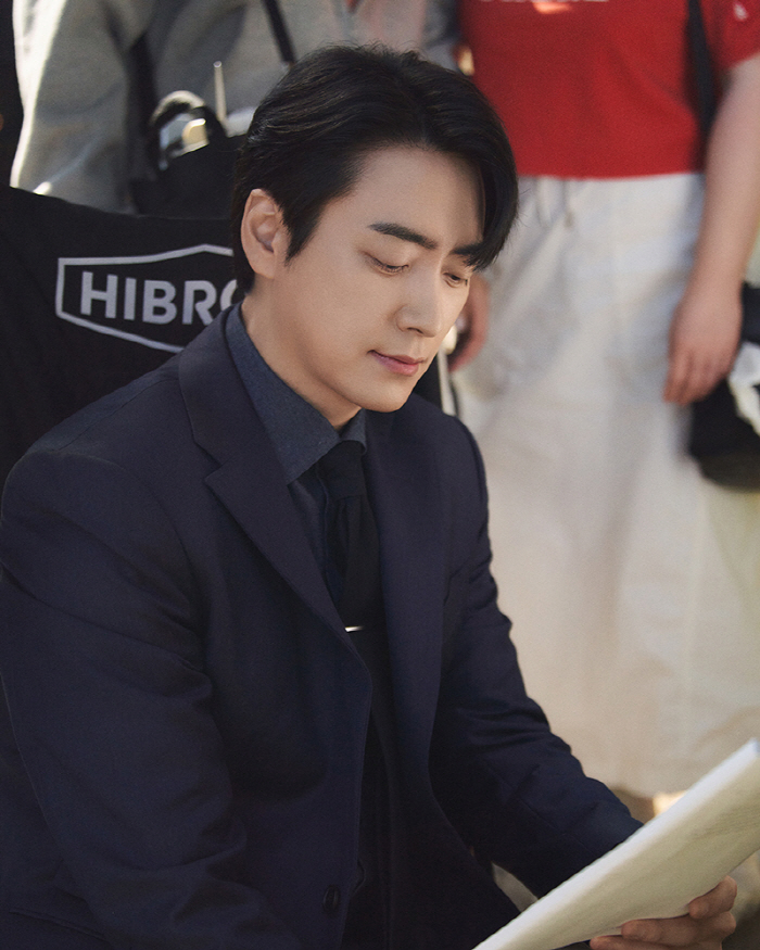 [SC줌人] 서동재 잊게 한 ‘완벽한 비서’… 이준혁, 장르 불문 대체 …
