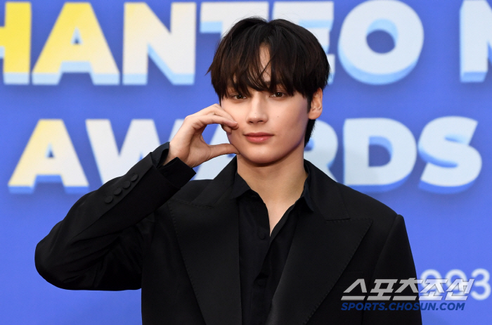 '투바투 특급 팬서비스' 갑작스러운 요청에도 쿨하게...개성 넘치는 다섯…