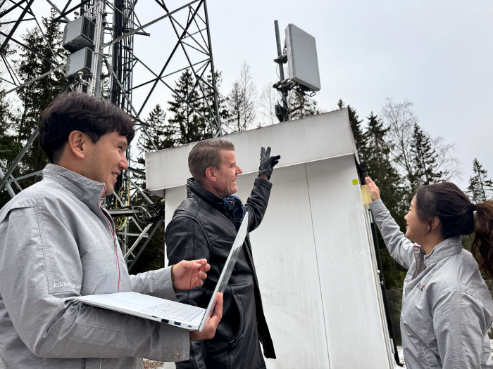 6G 시대 준비 박차 'KT'…7GHz 대역 초고속 안테나 활용 기술 검증