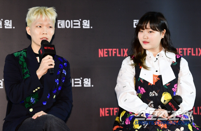 [종합] 눈물로 빈소 찾은 '아저씨' 원빈→'절친' 한소희..故김새론 장…