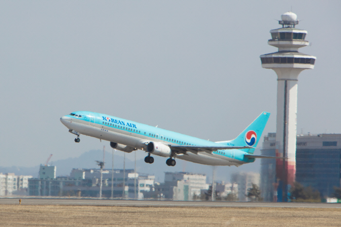 대한항공, 인천-고베 노선 신규 취항…4월 18일부터 운항