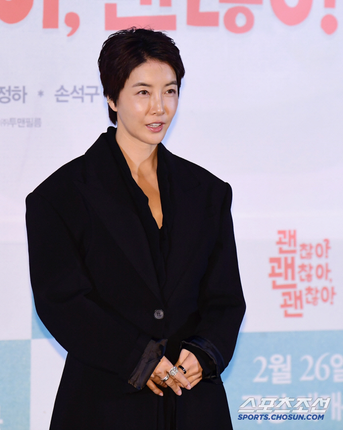 '괜찮아 괜찮아 괜찮아' 진서연 "현장서 살가운 스타일 아냐, 먼저 다가…