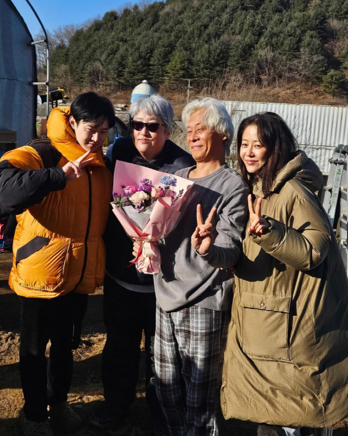 고현정, 멍투성이 얼굴 '충격'...'사마귀' 촬영장서 무슨일이