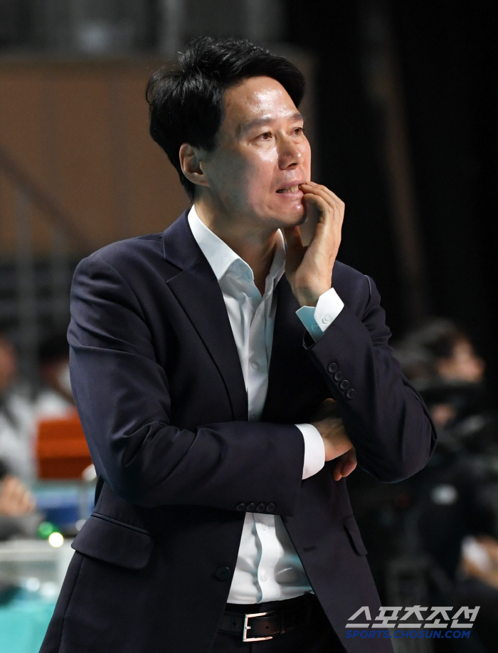 실바가 웃었다! 4연속 셧아웃→5G만에 풀세트 뒤집기 첫승…GS칼텍스, …