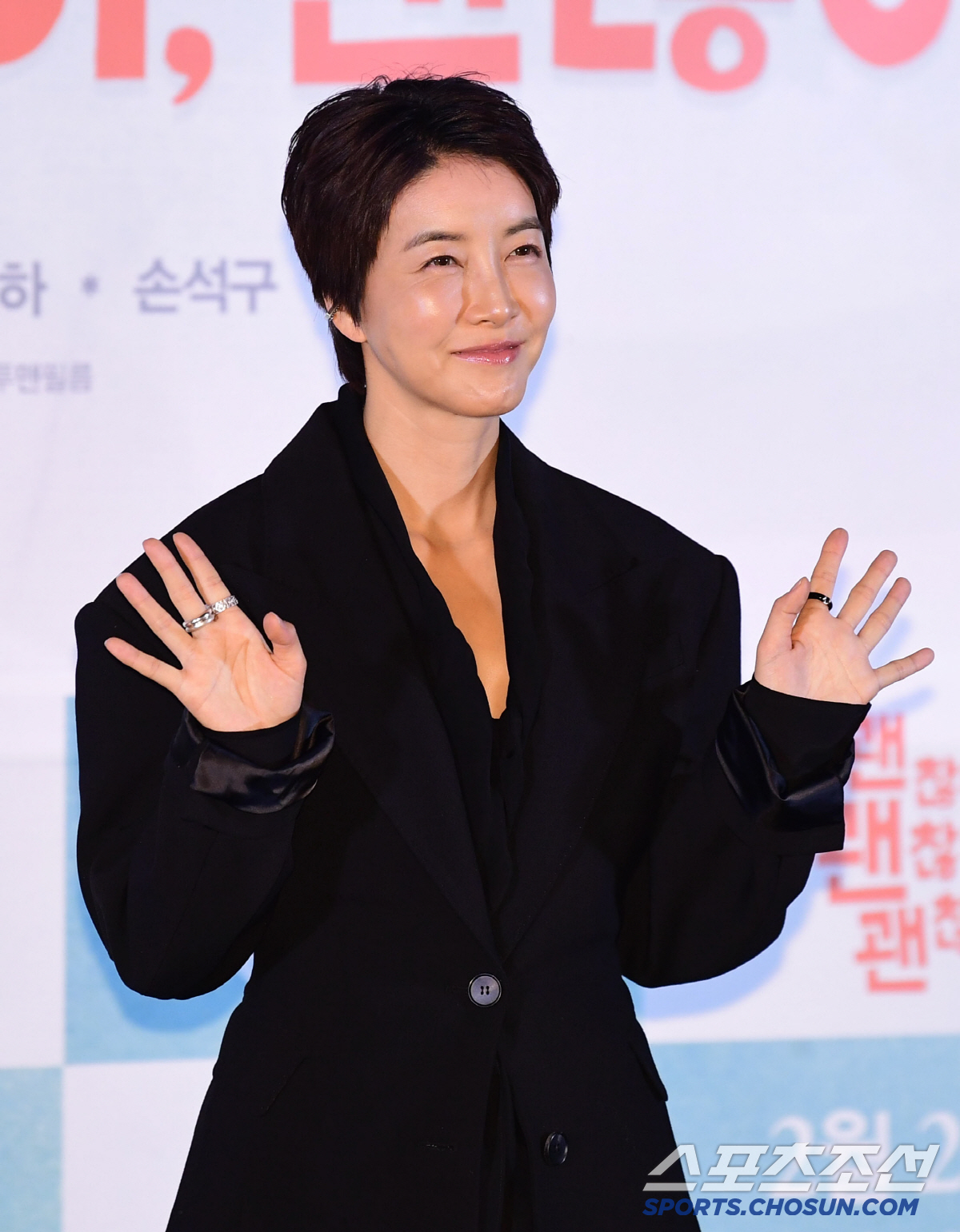 [SC리뷰] 함께 추는 군무처럼…이레X진서연X손석구의 완벽하지 않아도 괜…