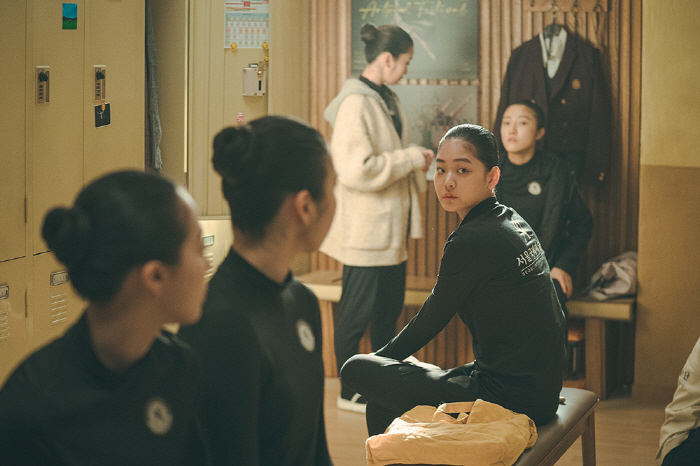 [SC리뷰] 함께 추는 군무처럼…이레X진서연X손석구의 완벽하지 않아도 괜…