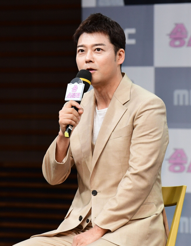 [공식] SBS와 큰 일 내는 전현무! ‘페루밥’ MC 확정