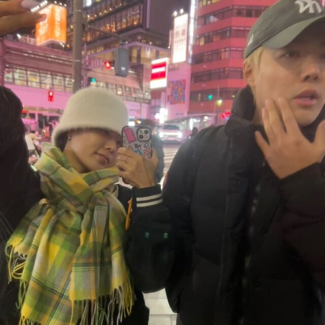 [SCin스타] 강남♥이상화, 일본 데이트 포착… 여전히 신혼 같은 분위…