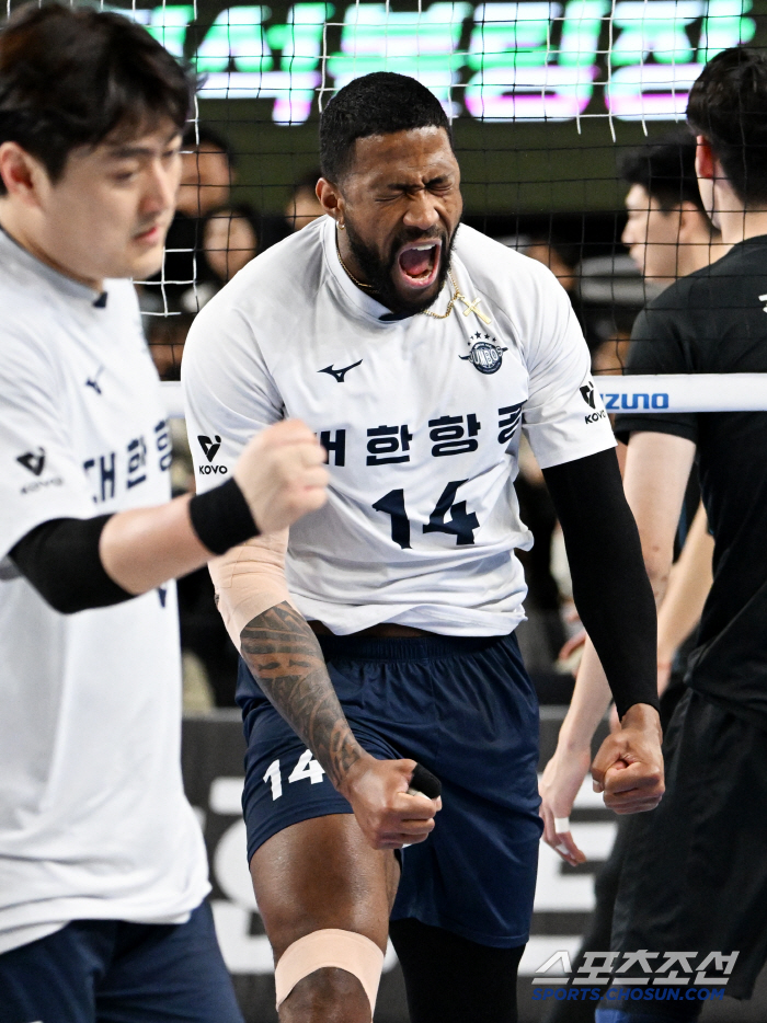 통합 5연패 역사는 어렵지만, 챔프전 5연패 남았다…잔칫상 뒤엎은 "중요…