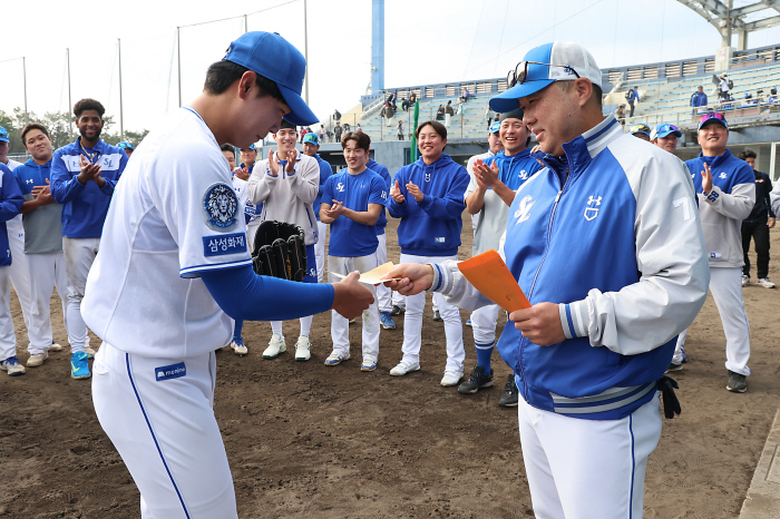 '101번 누구야?' 주니치 상대 K-K-K 삼자범퇴 세이브→MVP, 동…