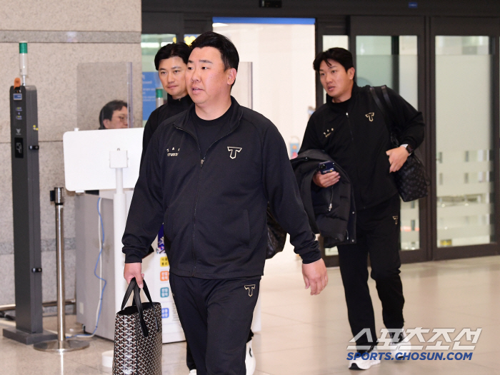 "굉장히 관심 많으시던데…" KIA 1강의 무게인가, 이범호 감독 '최강…
