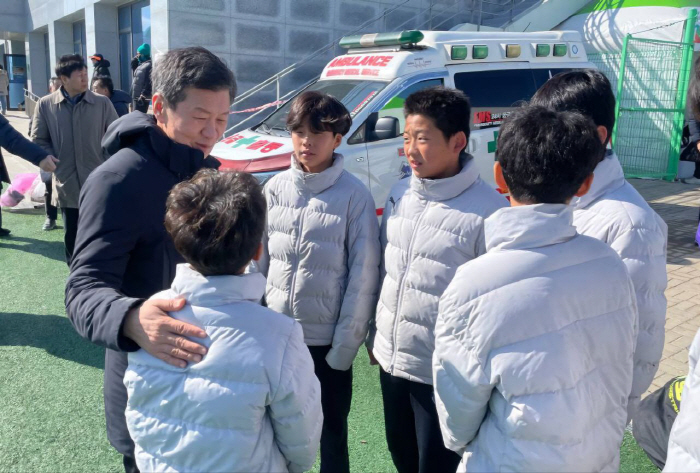 '4선 도전' 정몽규 후보, KFA 회장 선거 대세 잡았나…시도협회 등 …