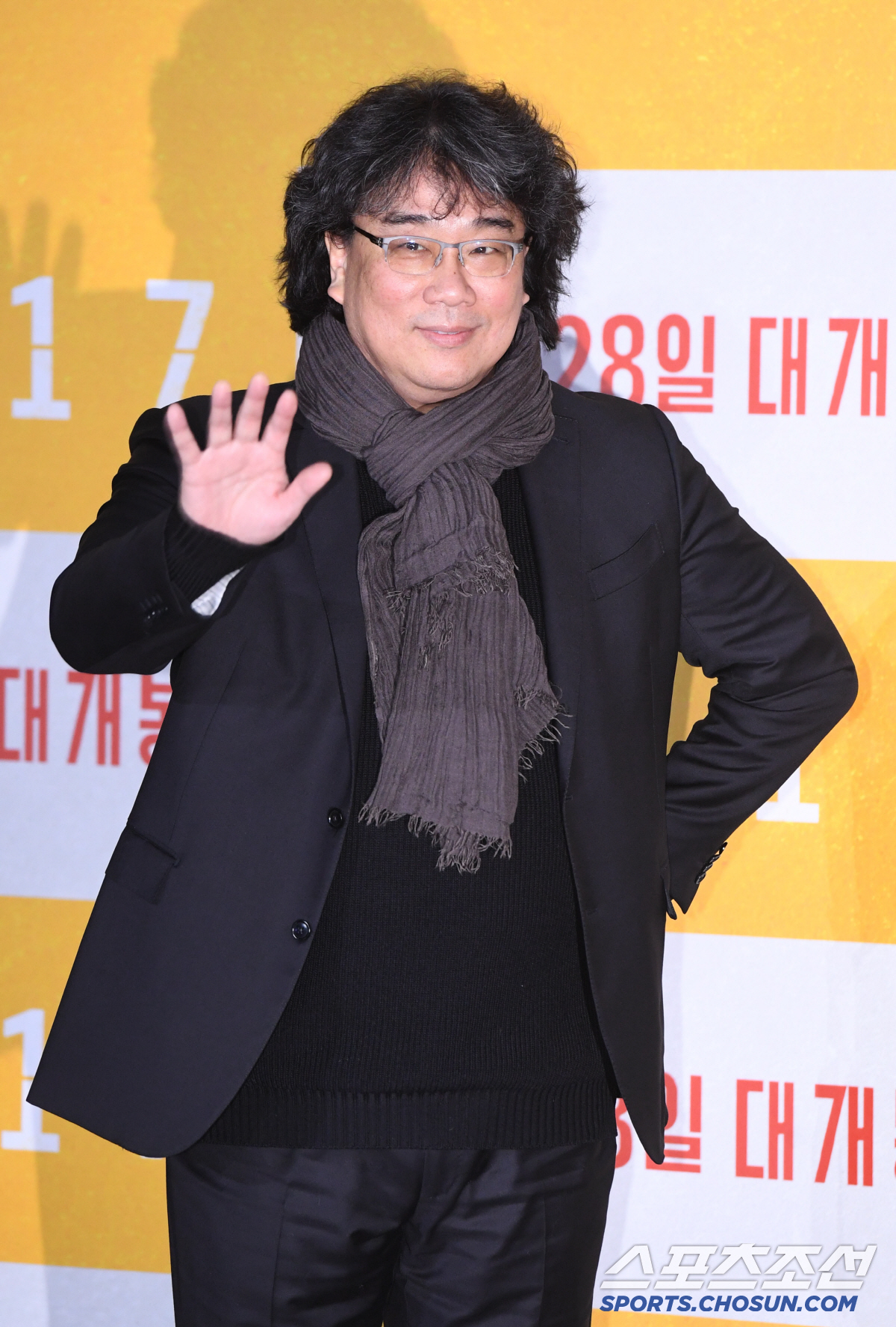 '미키 17' 봉준호 감독 "캐스팅? 배우의 이상한 모습을 보면 집착하게…