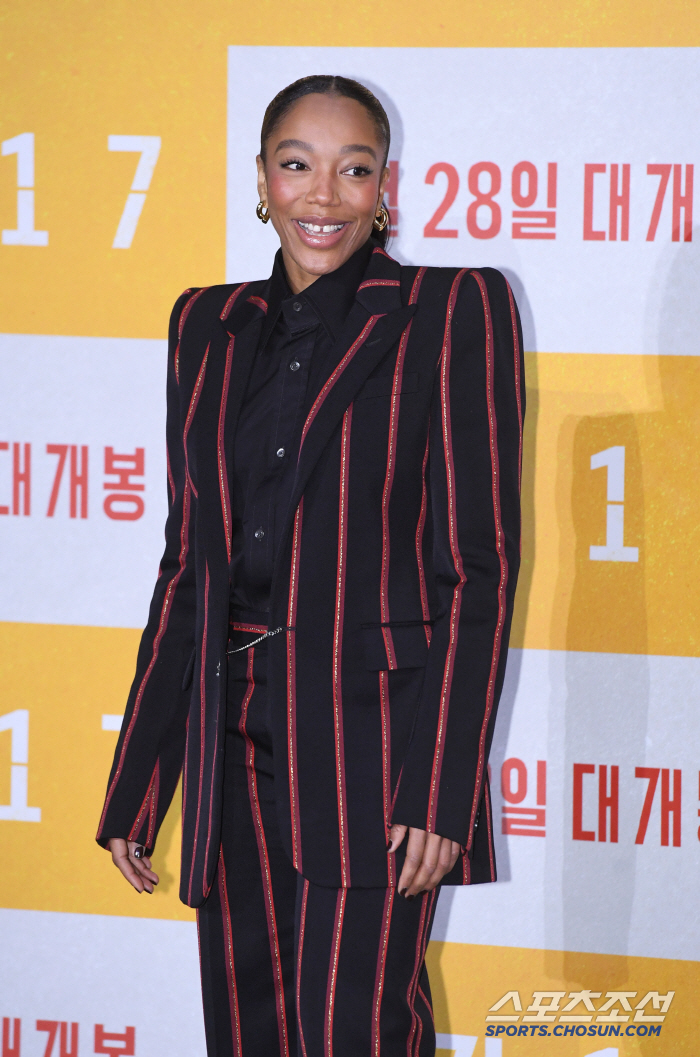 '미키 17' 나오미 애키 "첫 내한 소감? 봉 감독과 함께 해 기쁜 마…