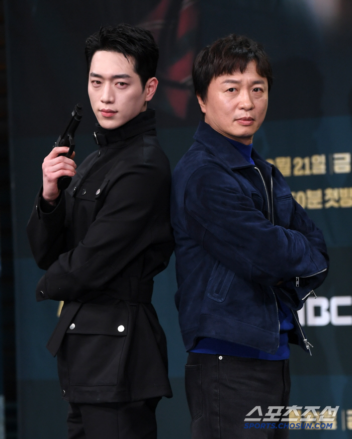[포토] 서강준-전배수 '국정원 케미'