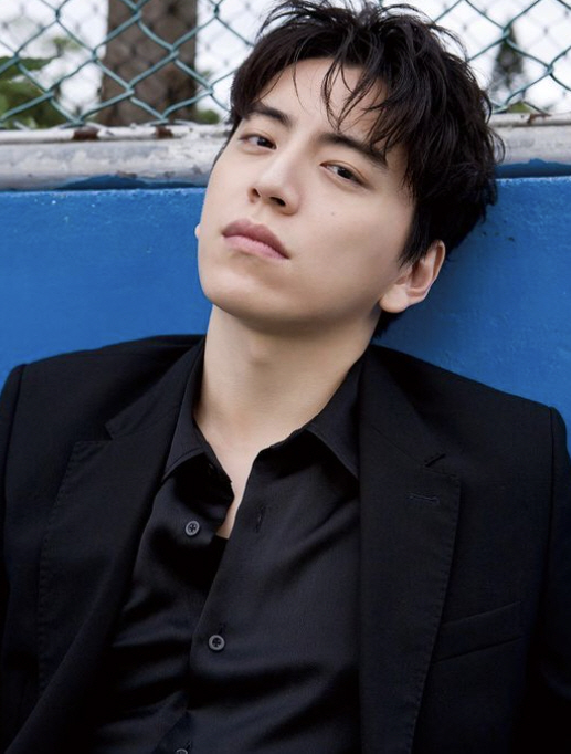 '승리 절친' 인기 배우, '가짜 심장병' 병역기피 혐의로 체포[SC이슈…