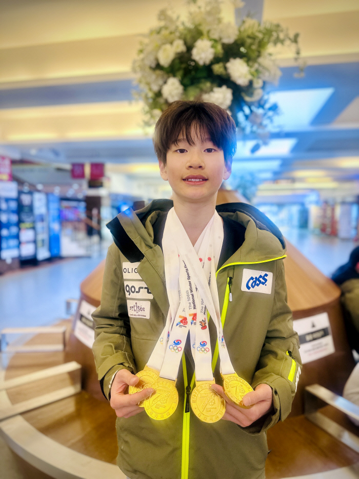 '알파인 스키 기대주' 황준빈, 동계체전 4관왕 위업…인천 선수단 유일한 다관왕