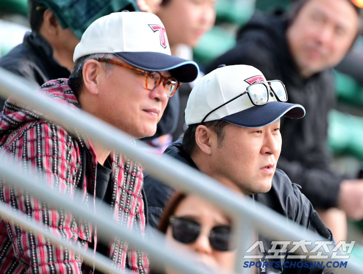 '중증외상센터' 김의성-윤경호 日까지 가서 '감초 듀오' 인증...오키나…
