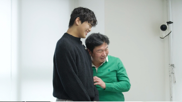 [종합] "109kg에서 21kg 감량"…이종혁子 준수, 키 194cm …