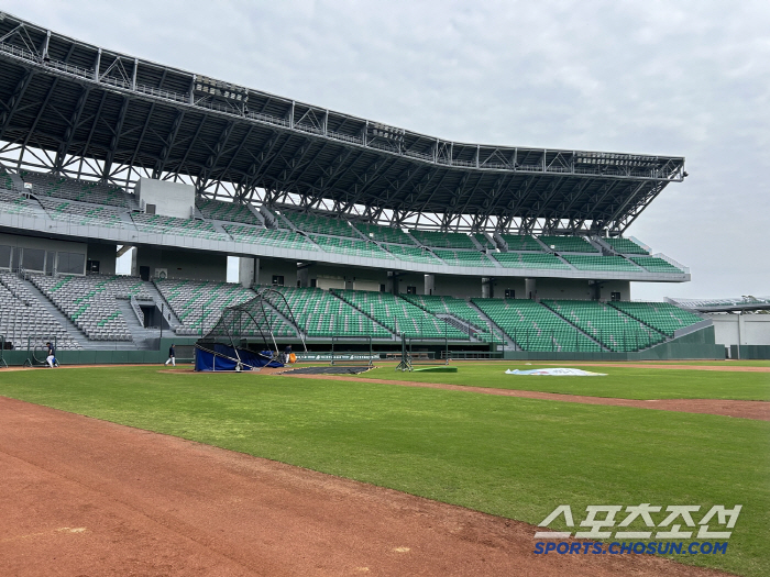 '여긴 난로도 우산도 필요 없어요' 대만 캠프 팀들 날씨 대만족[타이난 …